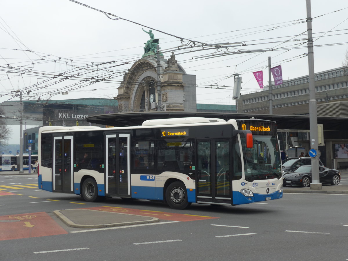 (189'330) - VBL Luzern - Nr. 623/LU 15'077 - Mercedes am 17. Mrz 2018 beim Bahnhof Luzern
