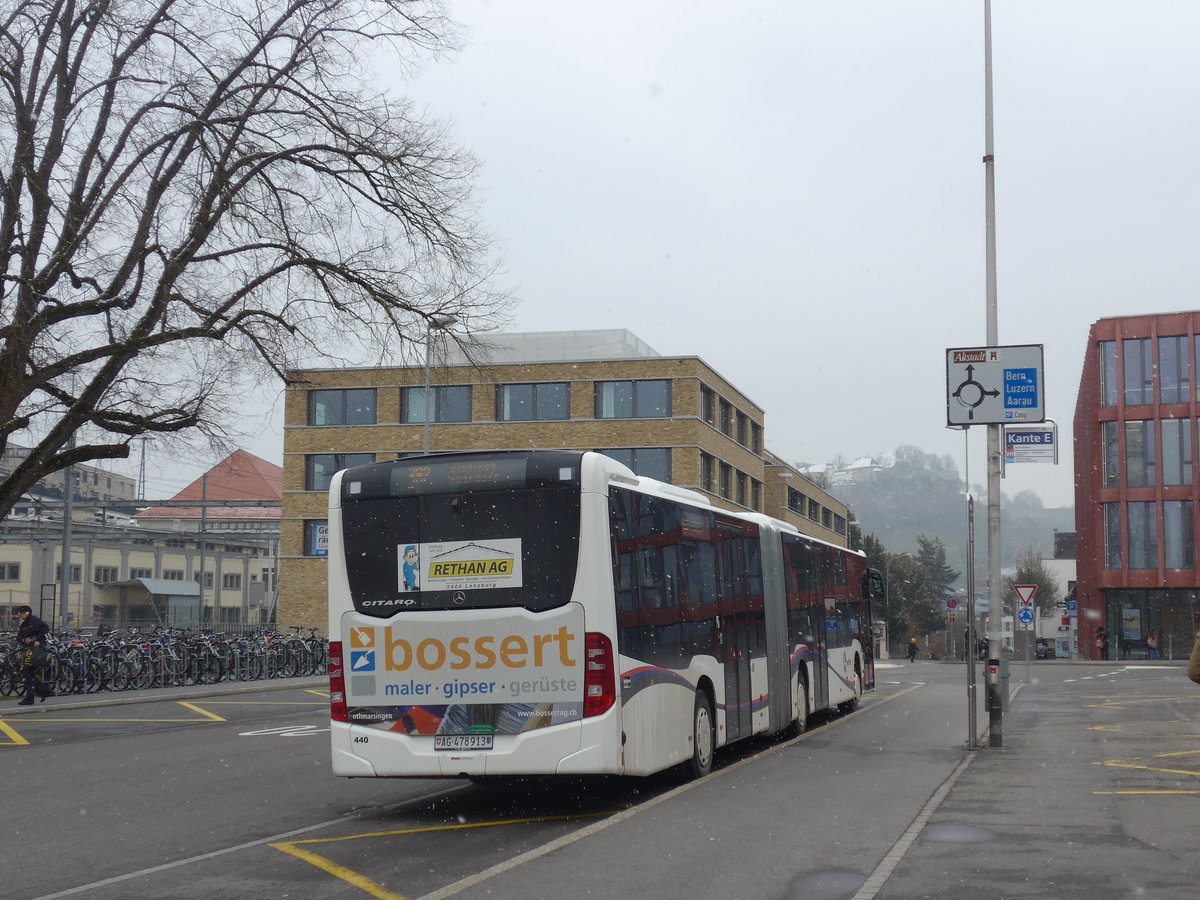 (189'544) - Knecht, Windisch - Nr. 440/AG 478'913 - Mercedes am 19. Mrz 2018 beim Bahnhof Lenzburg
