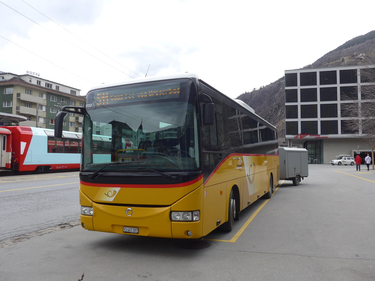 (189'783) - PostAuto Wallis - VS 407'397 - Irisbus am 30. Mrz 2018 beim Bahnhof Brig