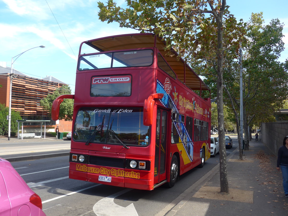 (190'386) - Sigthseeing, Melbourne - 9353 AO - Leyland (ex England) am 19. April 2018 in Melbourne, NGV