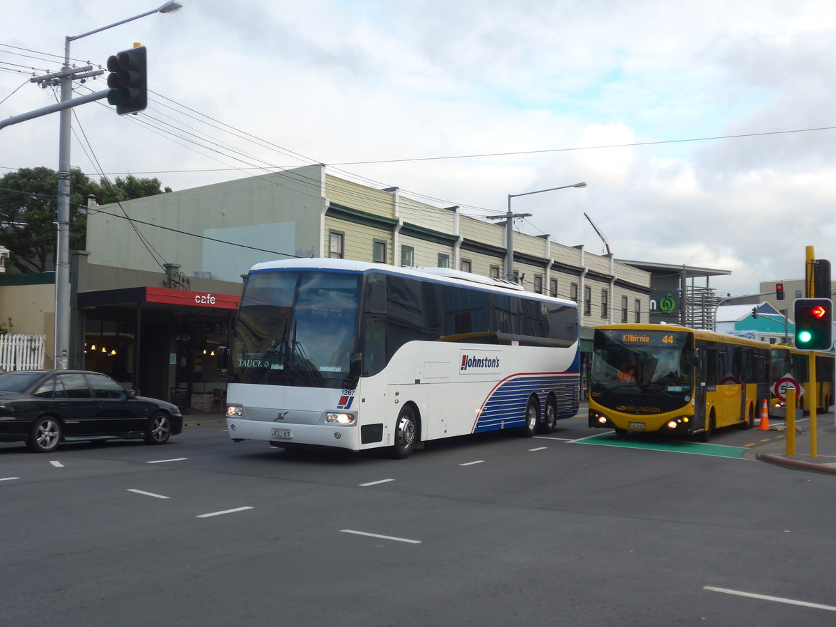 (191'591) - Johnston's, Auckland - Nr. 1267/JCL67 - Volvo/Coach Design am 27. April 2018 in Wellington, Spital