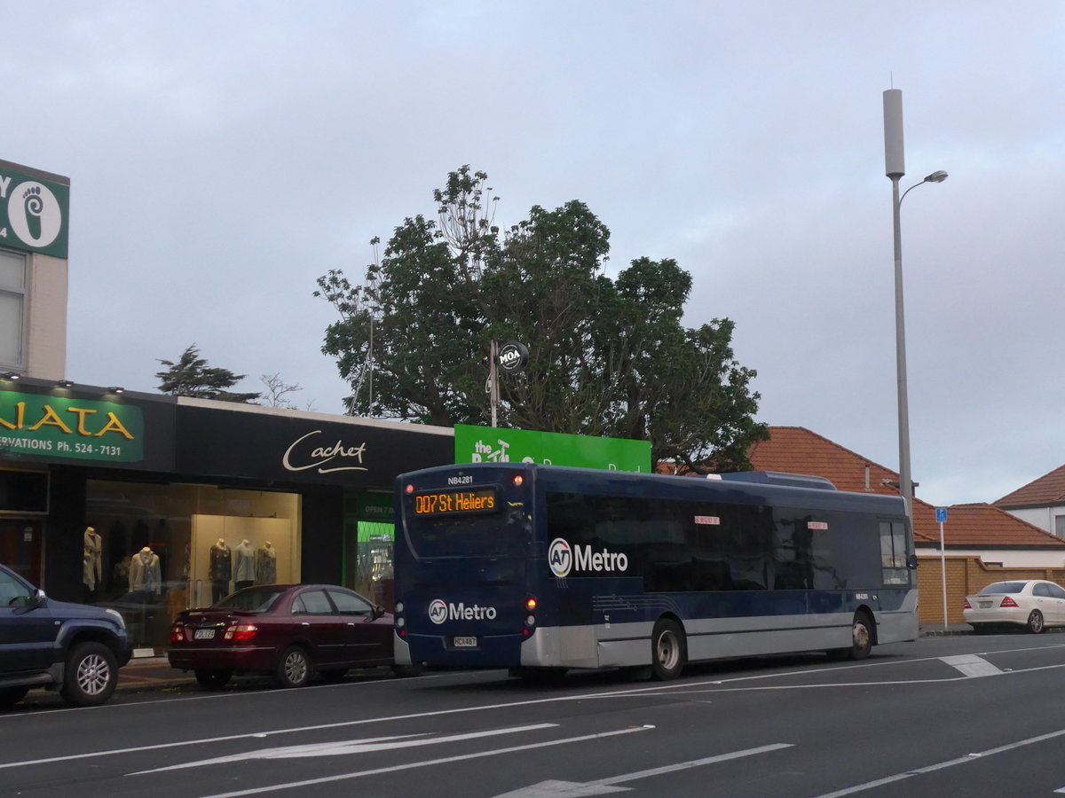 (191'905) - AT Metro, Auckland - Nr. NB4281/HCA487 - Alexander Dennis/KiwiBus am 29. April 2018 in Remuera