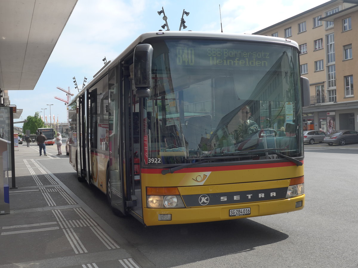 (192'575) - PostAuto Ostschweiz - SG 284'016 - Setra am 5. Mai 2018 beim Bahnhof Frauenfeld