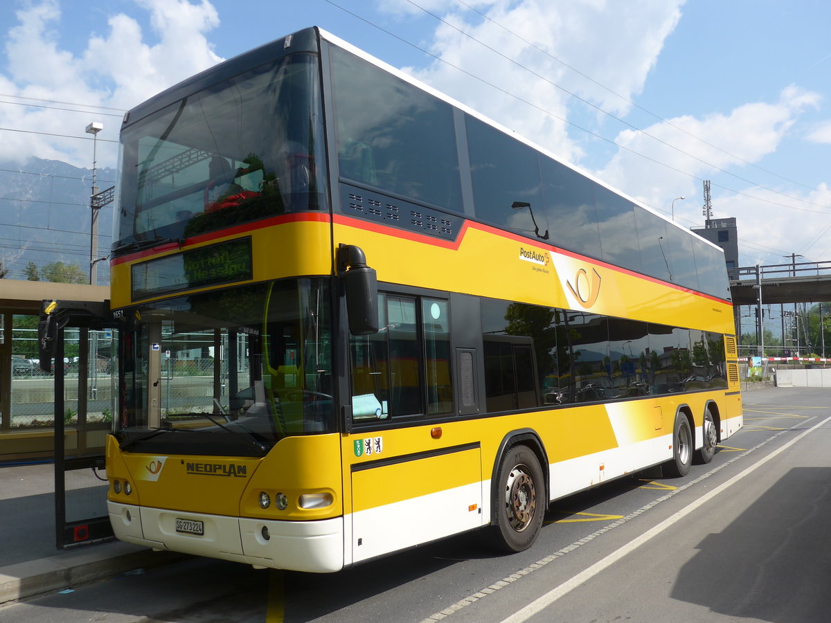 (192'753) - PostAuto Ostschweiz - SG 273'224 - Neoplan (ex AR 35'834; ex PostAuto Nordschweiz; ex P 27'804) am 5. Mai 2018 beim Bahnhof Buchs