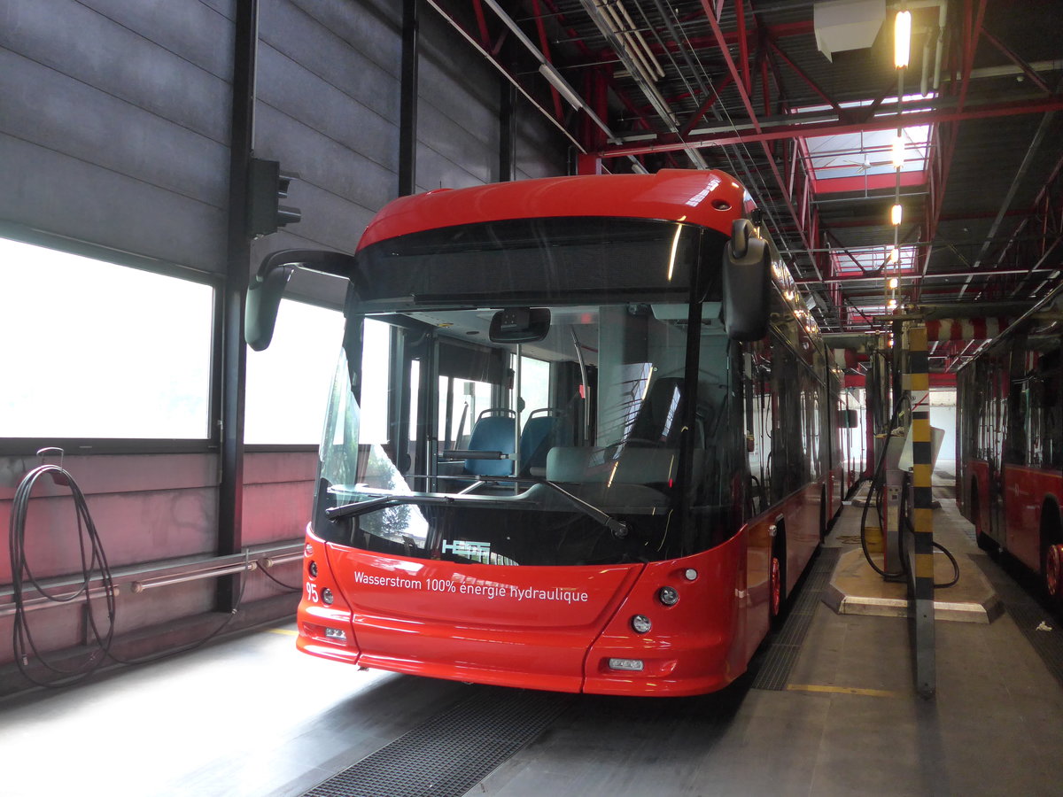 (192'840) - VB Biel - Nr. 95 - Hess/Hess Gelenktrolleybus am 6. Mai 2018 in Biel, Depot