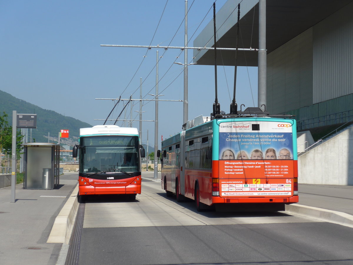 (192'888) - VB Biel - Nr. 59 - Hess/Hess + Nr. 84 - NAW/Hess Gelenktrolleybusse am 6. Mai 2018 in Biel, Stadien