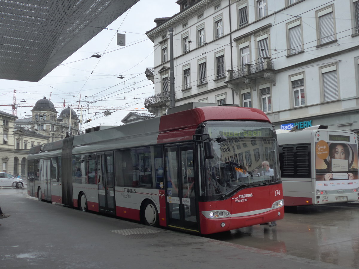 (192'956) - SW Winterthur - Nr. 174 - Solaris Gelenktrolleybus am 10. Mai 2018 beim Hauptbahnhof Winterthur