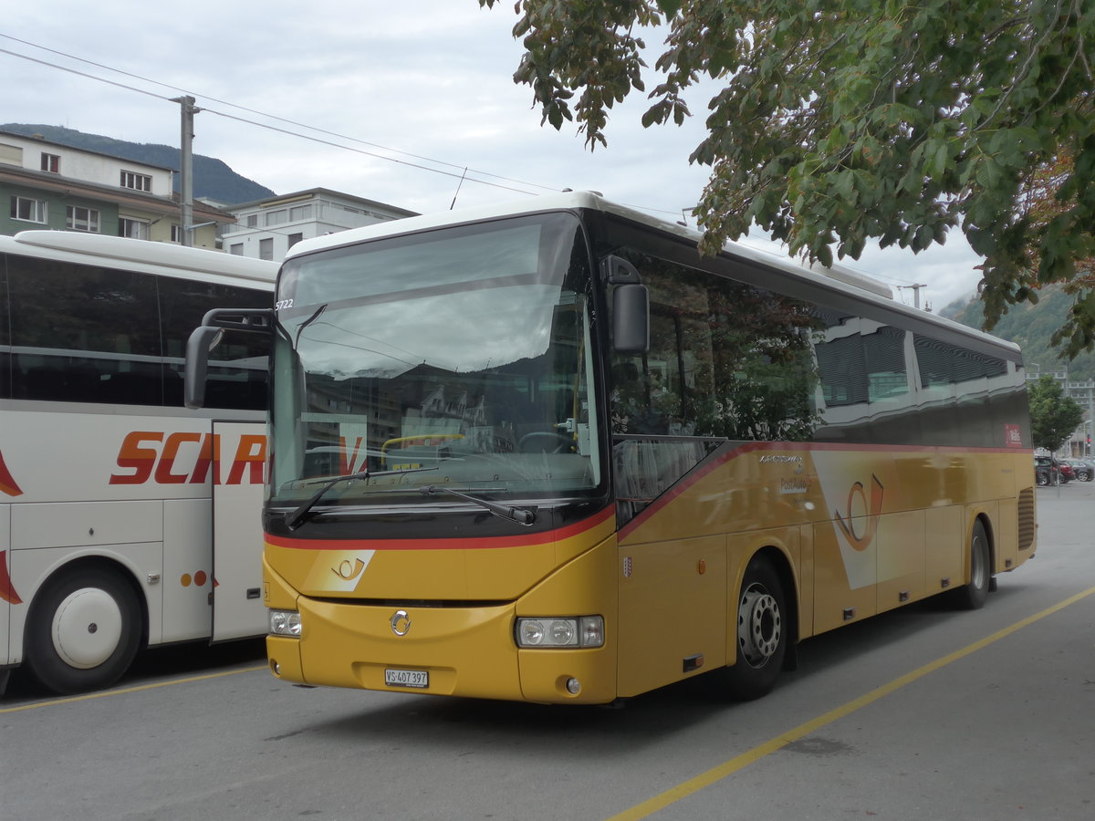 (194'948) - PostAuto Wallis - VS 407'397 - Irisbus am 21. Juli 2018 beim Bahnhof Brig
