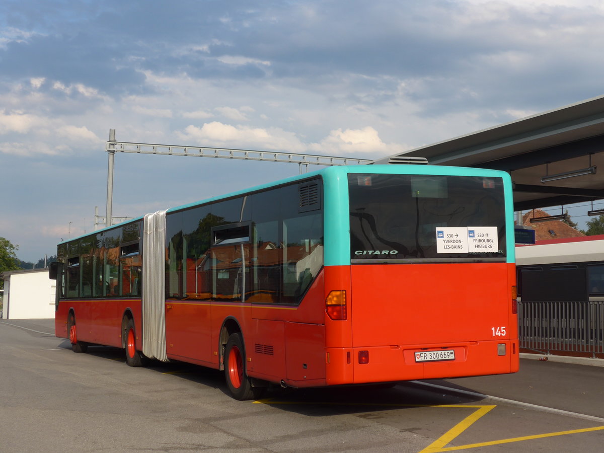 (195'347) - VB Biel - Nr. 145/FR 300'669 - Mercedes am 31. Juli 2018 beim Bahnhof Grolley (Einsatz Intertours)