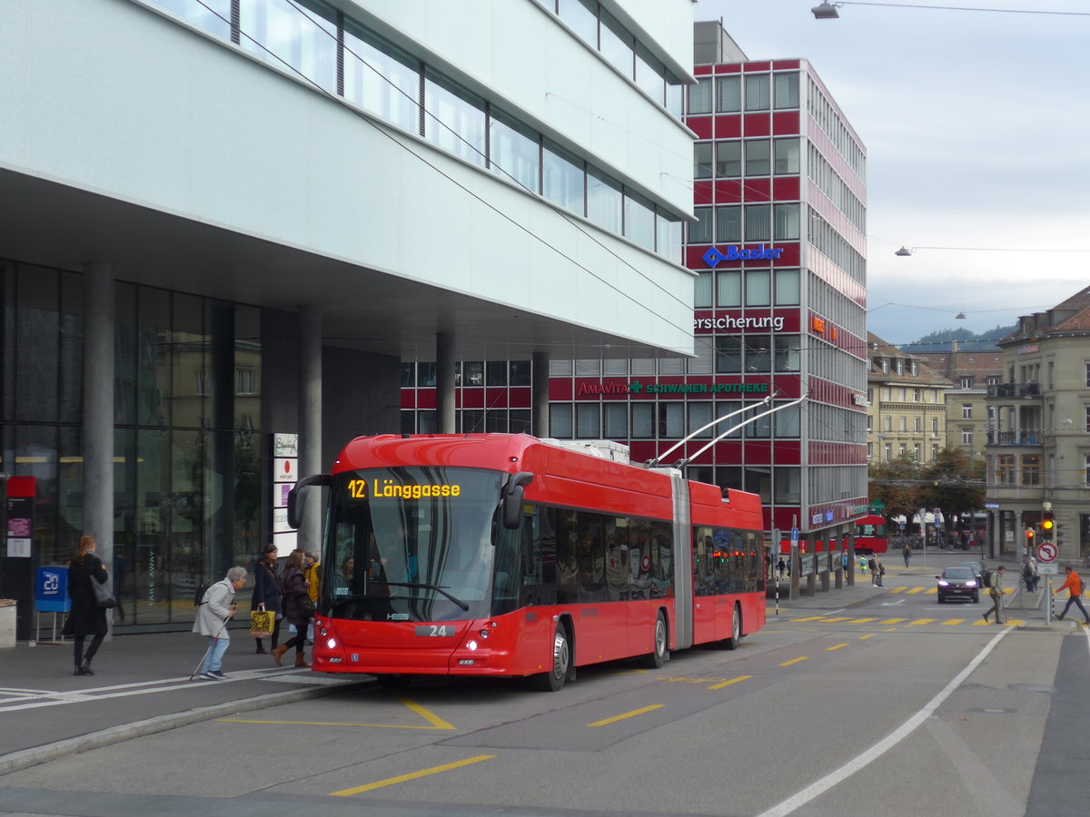 (196'348) - Bernmobil, Bern - Nr. 24 - Hess/Hess Gelenktrolleybus am 1. September 2018 in Bern, Schanzenstrasse
