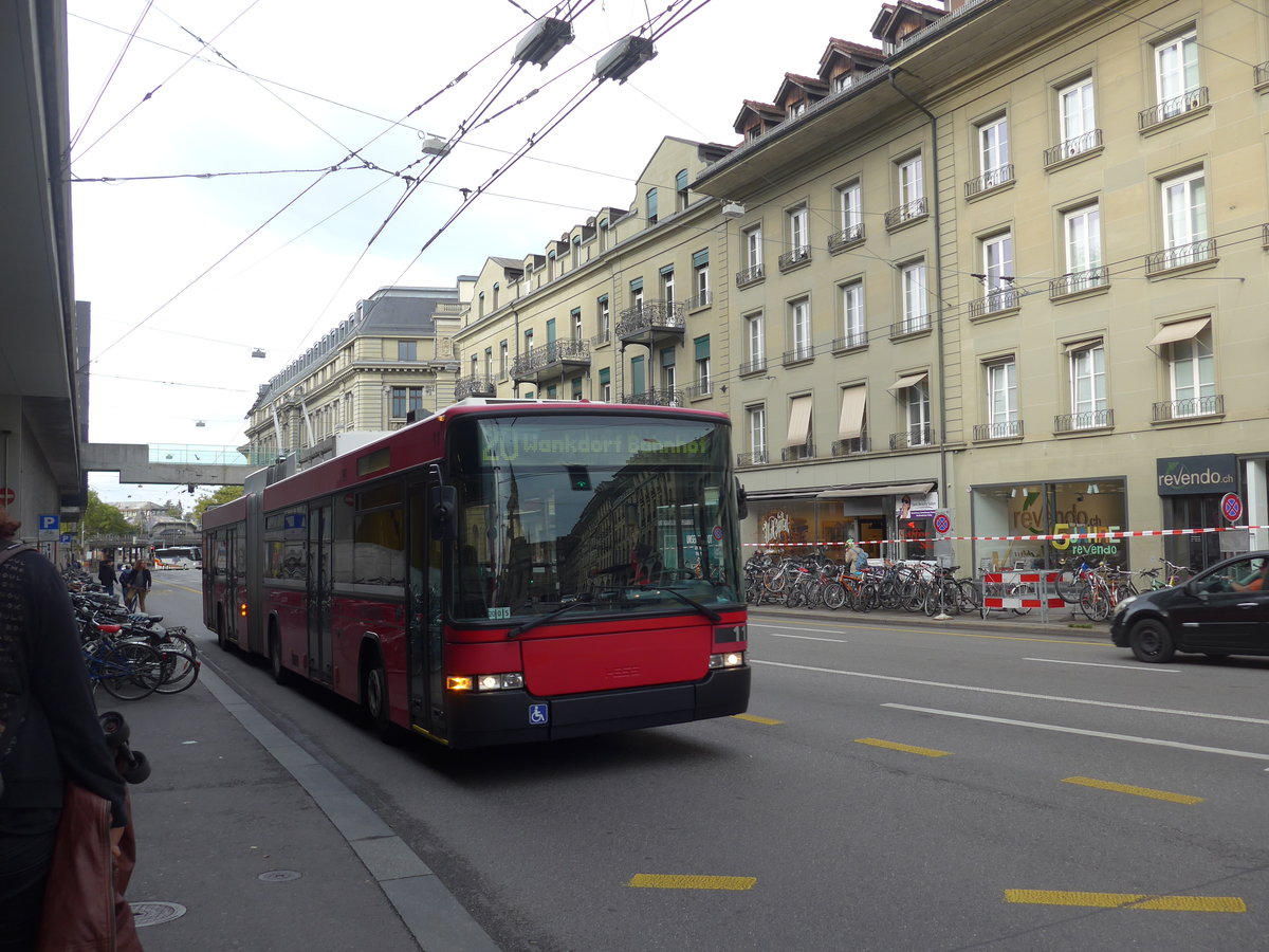 (196'350) - Bernmobil, Bern - Nr. 11 - NAW/Hess Gelenktrolleybus am 1. September 2018 beim Bahnhof Bern