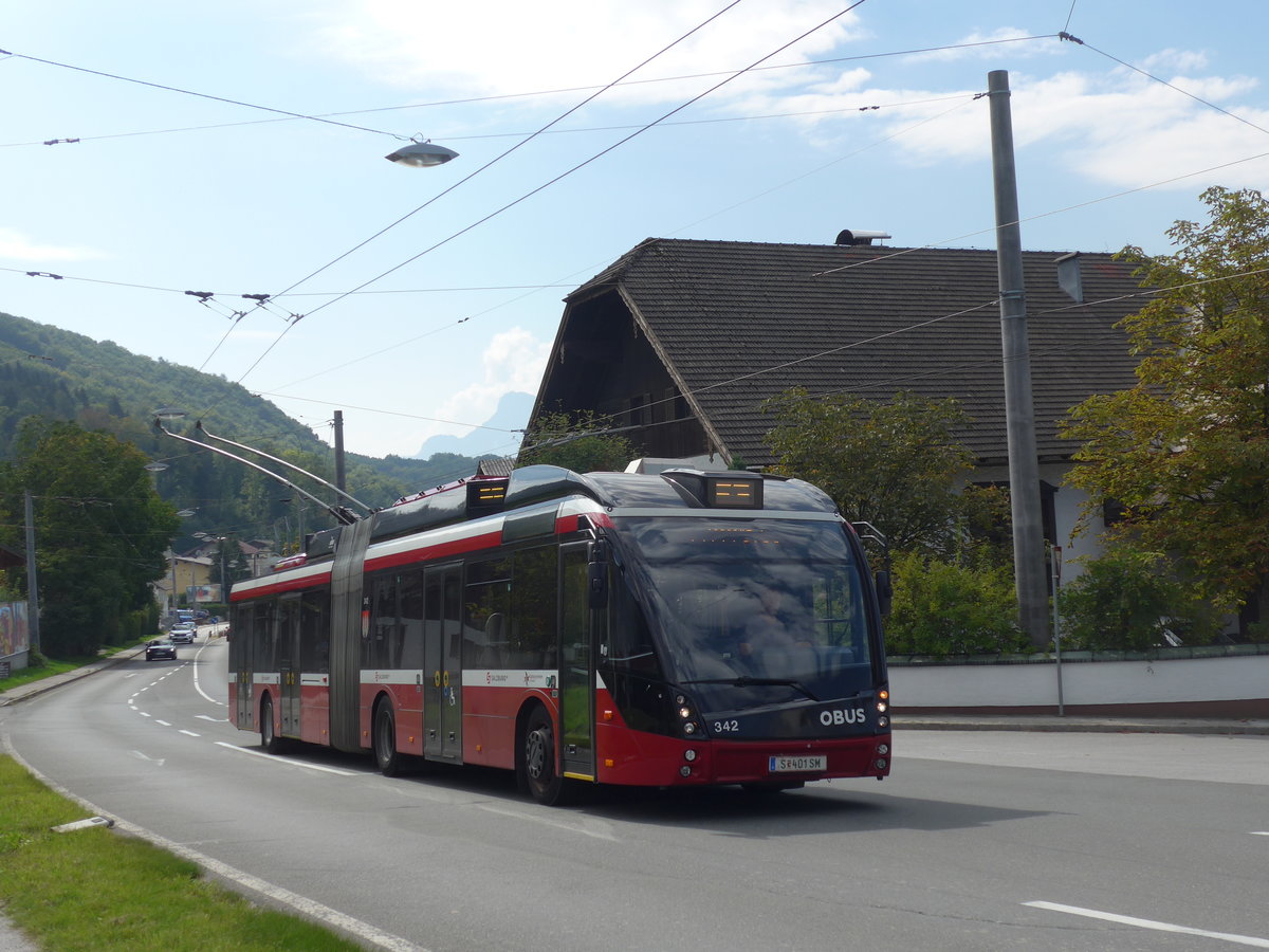 (197'192) - OBUS Salzburg - Nr. 342/S 401 SM - Solaris Gelenktrolleybus am 13. September 2018 in Mayrwies, Daxluegstrasse