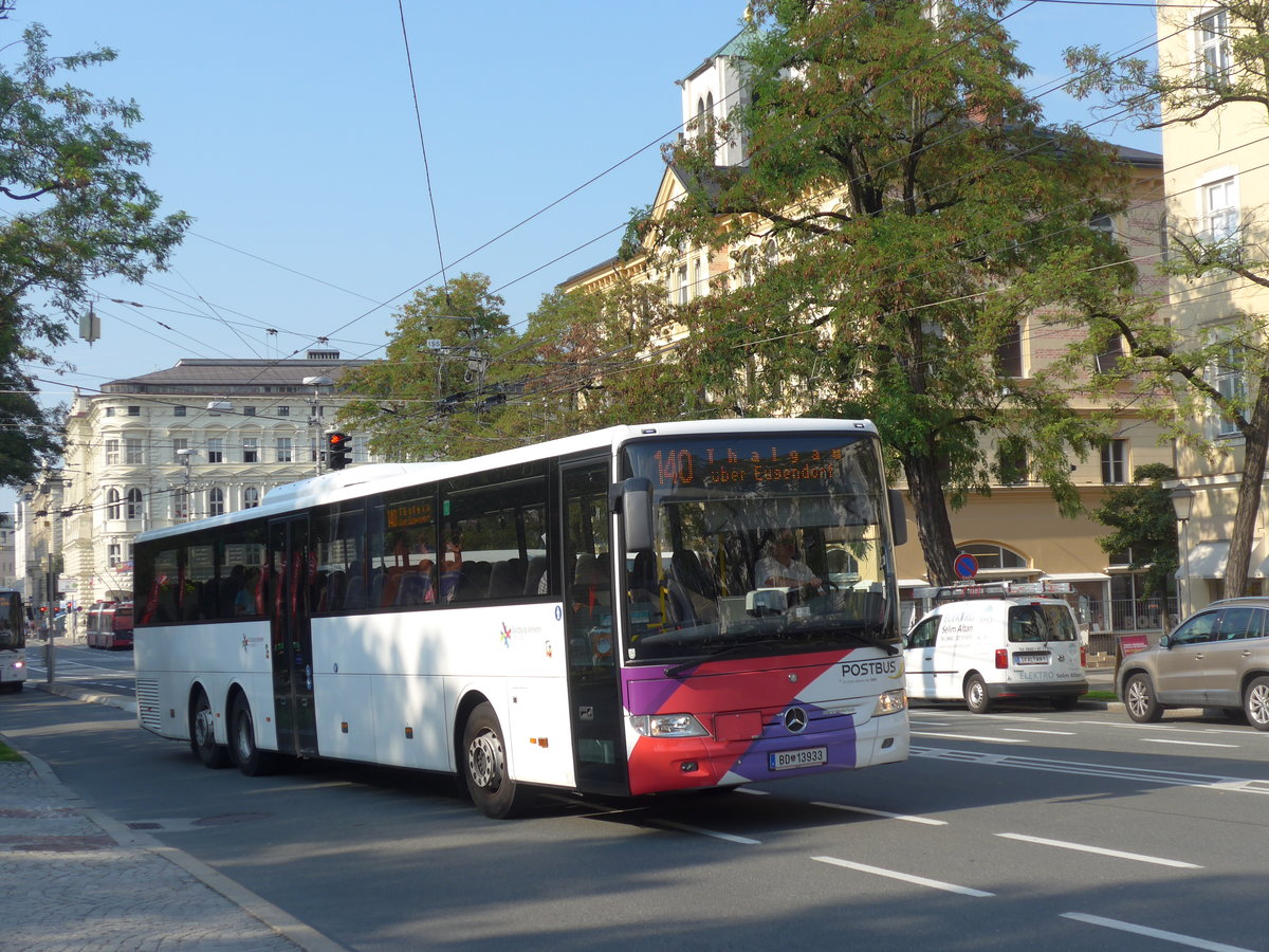(197'294) - PostBus - BD 13'933 - Mercedes am 13. September 2018 in Salzburg, Mirabellplatz