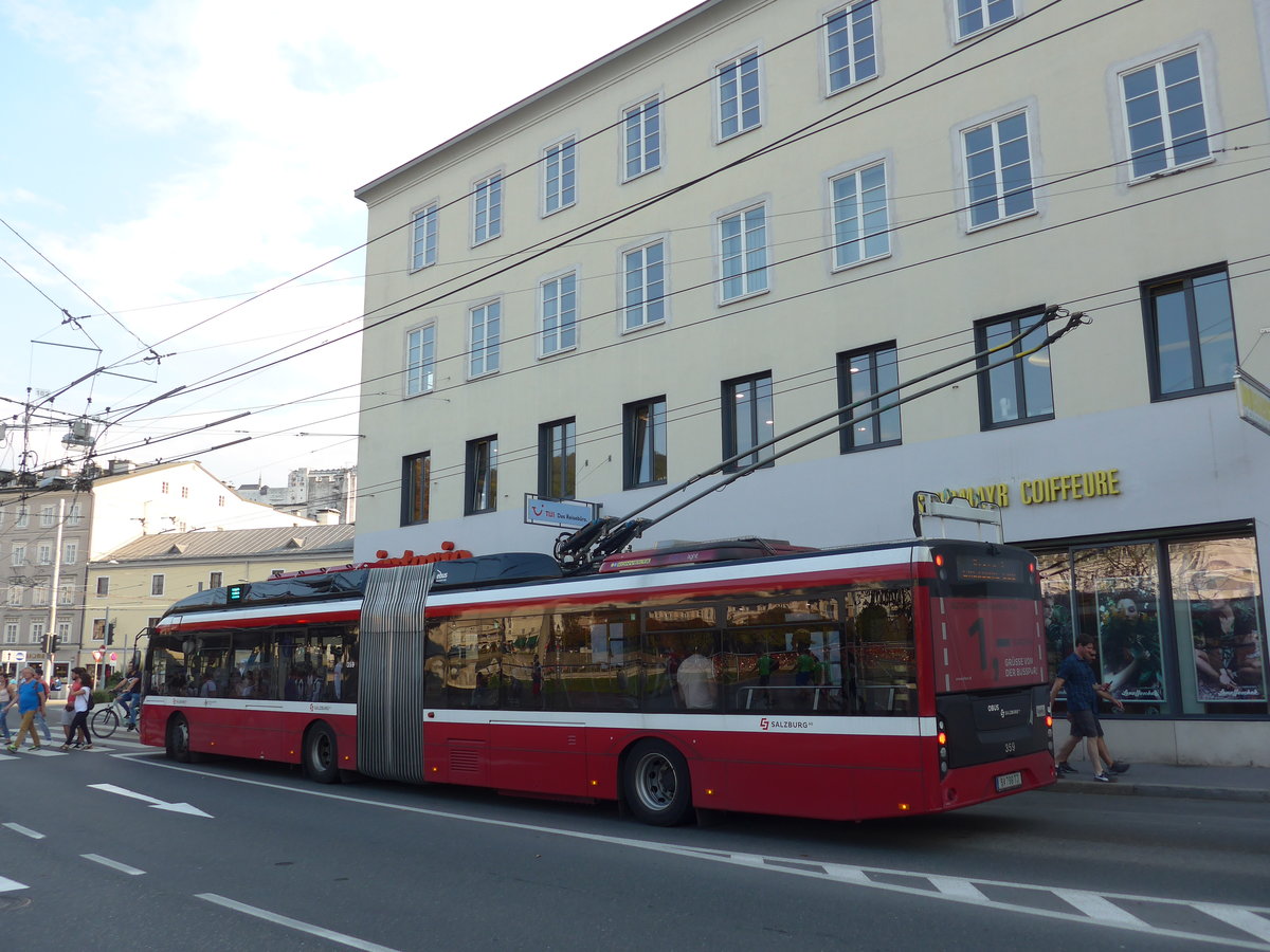 (197'374) - OBUS Salzburg - Nr. 359/S 799 TJ - Solaris Gelenktrolleybus am 13. September 2018 in Salzburg, Hanuschplatz