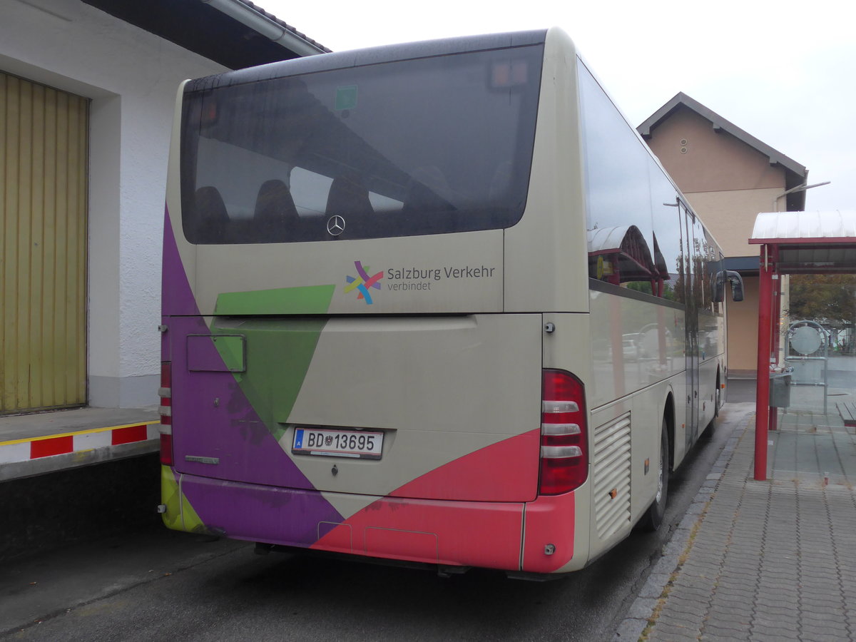 (197'403) - PostBus - BD 13'495 - Mercedes am 14. September 2018 beim Bahnhof Oberndorf