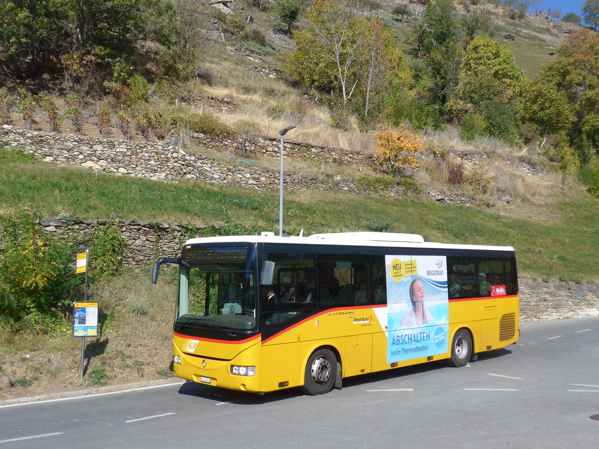 (198'271) - BUS-trans, Visp - VS 113'000 - Irisbus am 14. Oktober 2018 beim Bahnhof Ausserberg