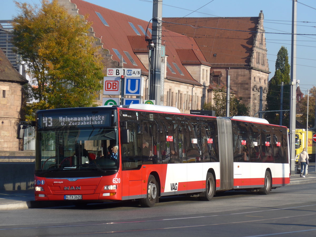 (198'308) - VAG Nrnberg - Nr. 620/N-TX 3620 - MAN am 16. Oktober 2018 beim Hauptbahnhof Nrnberg