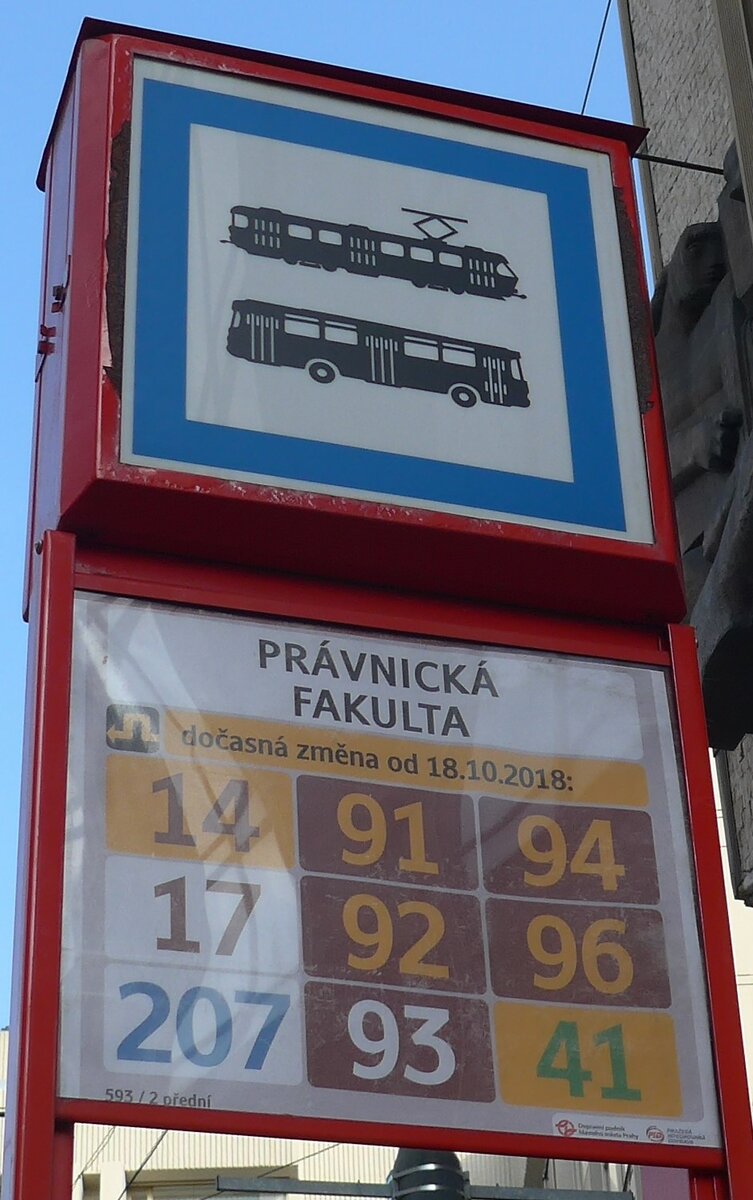 (198'893) - DPP-Haltestellenschild - Praha, Prvnick Fakulta - am 20. Oktober 2018