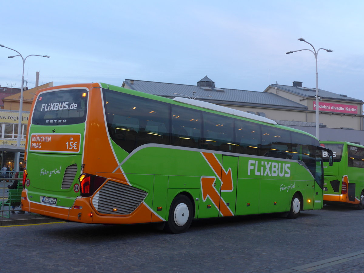 (198'925) - Aus Deutschland: Autobus Oberbayern, Mnchen - M-AU 440 - Setra am 20. Oktober 2018 in Praha, Florenc