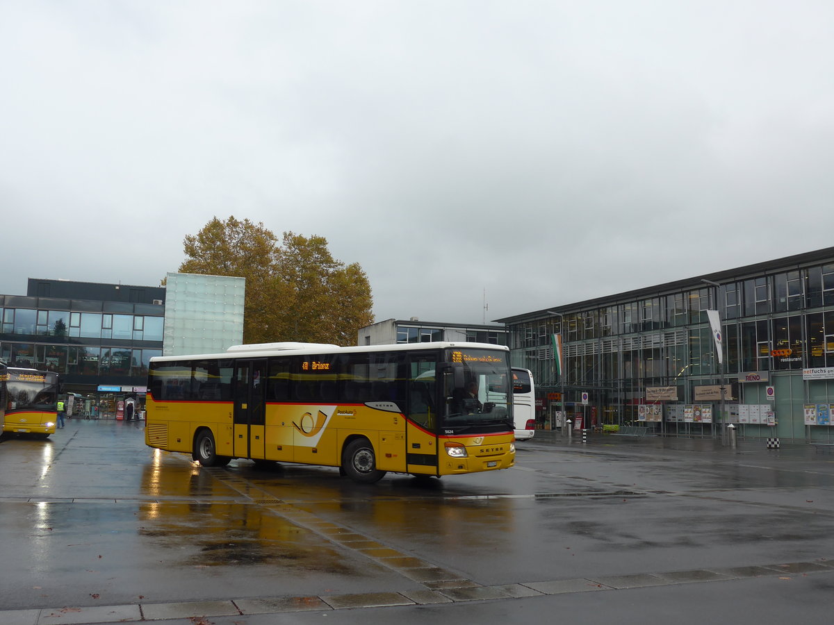 (199'151) - AVG Meiringen - Nr. 73/BE 171'453 - Setra am 29. Oktober 2018 beim Bahnhof Interlaken Ost