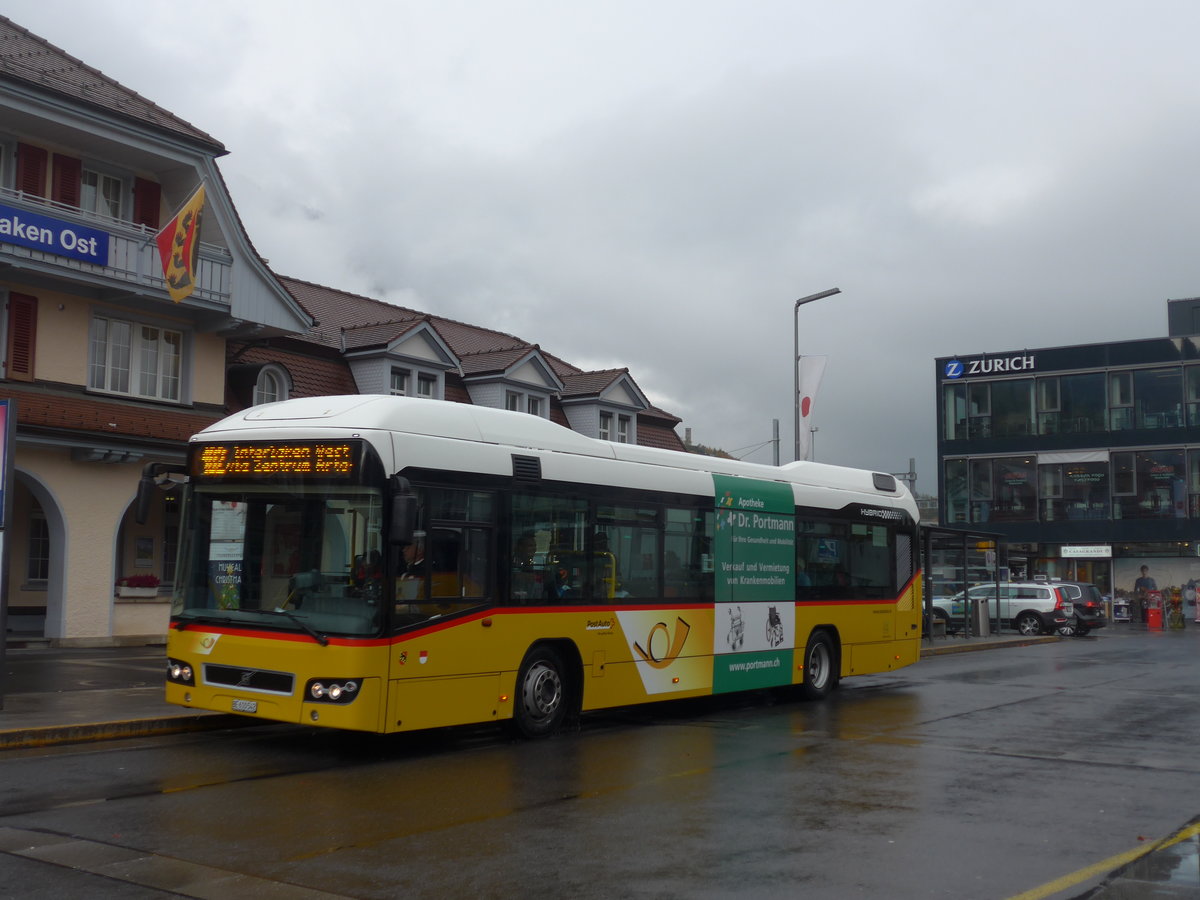 (199'155) - PostAuto Bern - BE 610'542 - Volvo am 29. Oktober 2018 beim Bahnhof Interlaken Ost