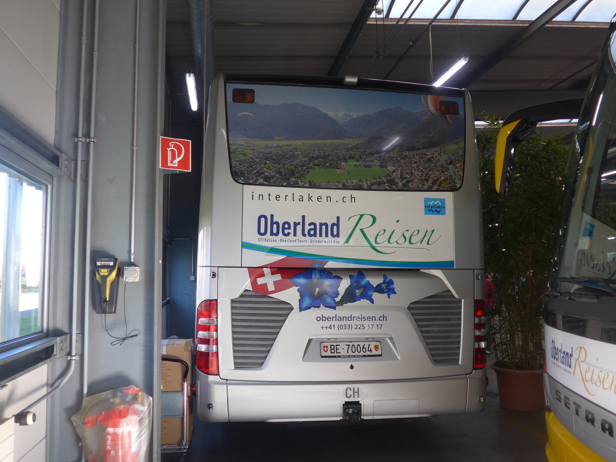 (199'573) - Oberland Reisen, Thun - Nr. 45/BE 70'064 - Mercedes (ex Oberland Tours, Grindelwald Nr. 45) am 25. November 2018 in Thun, Garage STI