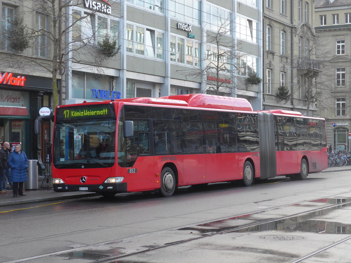 (199'907) - Bernmobil, Bern - Nr. 852/BE 671'852 - Mercedes am 10. Dezember 2018 beim Bahnhof Bern