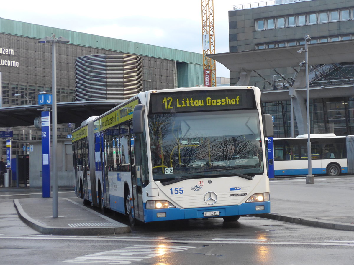 (200'153) - VBL Luzern - Nr. 155/LU 15'018 - Mercedes am 24. Dezember 2018 beim Bahnhof Luzern
