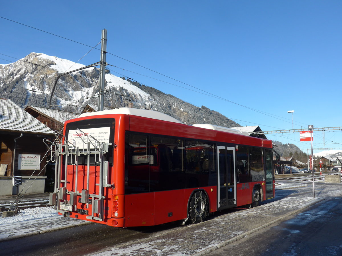 (200'210) - AFA Adelboden - Nr. 56/BE 611'030 - Scania/Hess am 25. Dezember 2018 beim Bahnhof Lenk