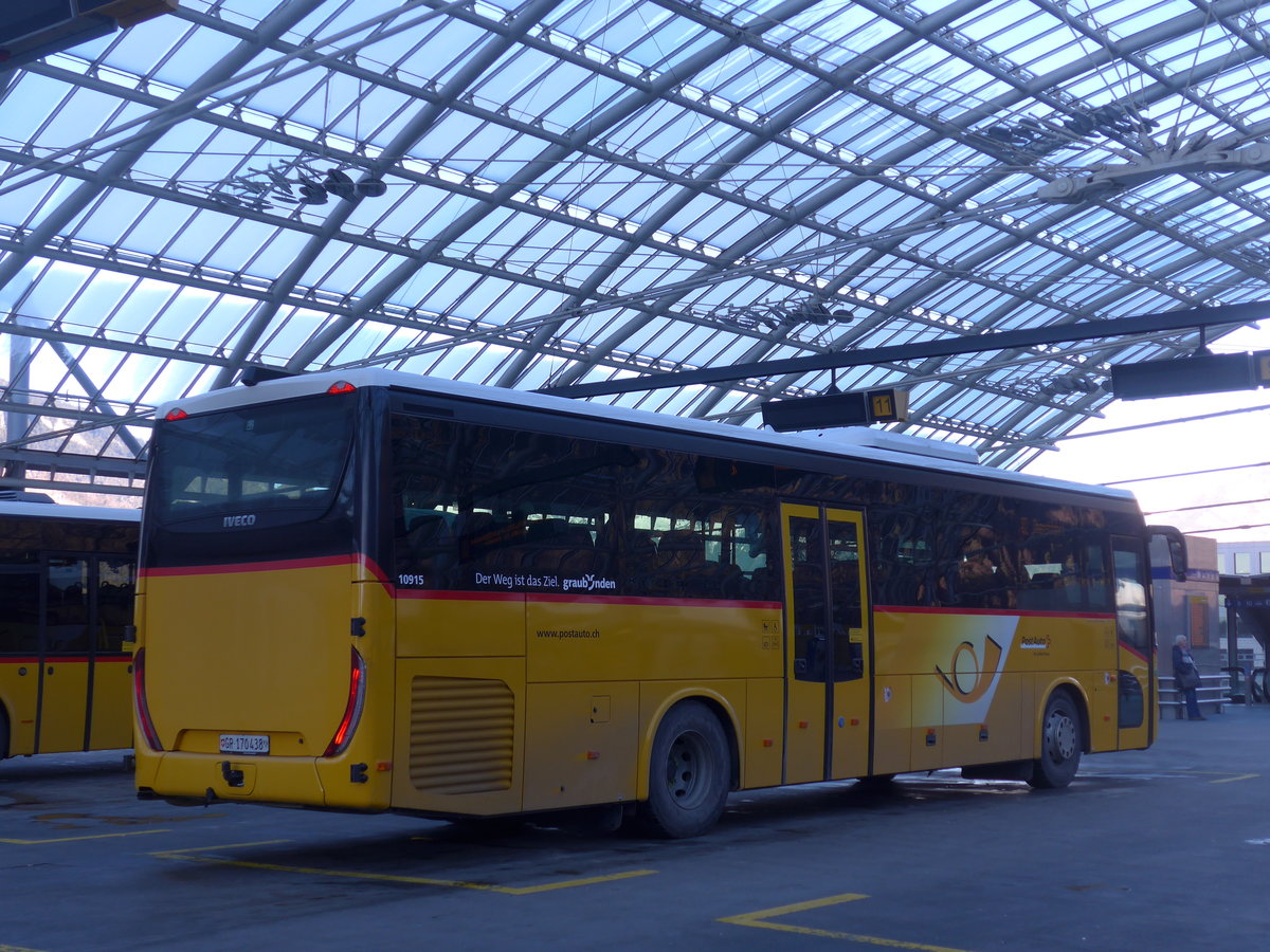 (200'308) - PostAuto Graubnden - GR 170'438 - Iveco am 26. Dezember 2018 in Chur, Postautostation