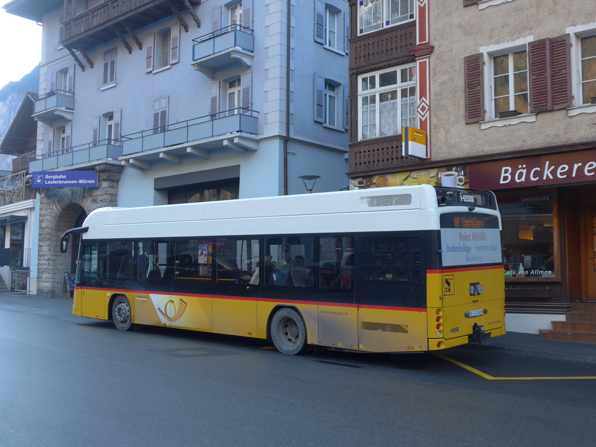 (200'517) - PostAuto Bern - BE 474'560 - Hess am 1. Januar 2019 beim Bahnhof Lauterbrunnen