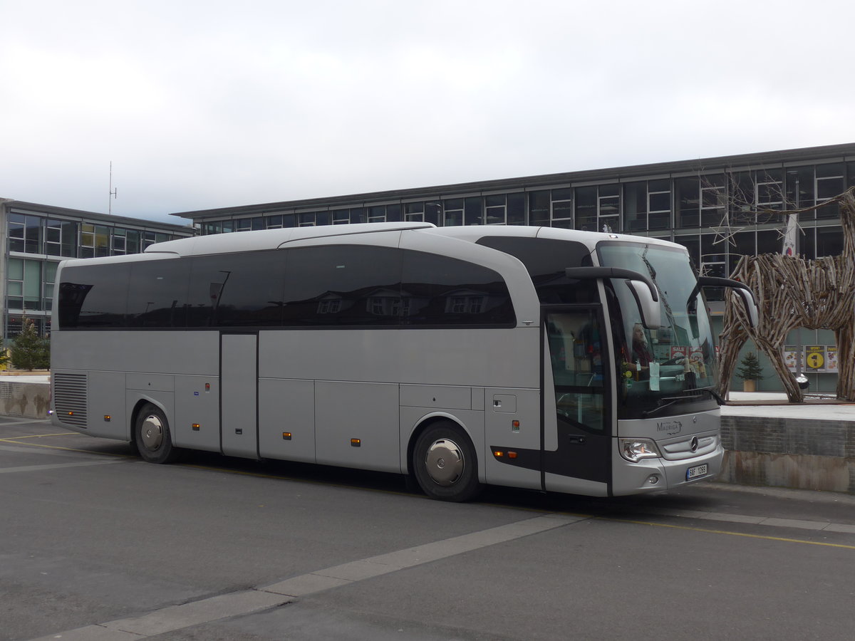 (200'529) - Aus Tschechien: Psotn, Mauriga - 6AF 1269 - Mercedes am 1. Januar 2019 beim Bahnhof Interlaken Ost
