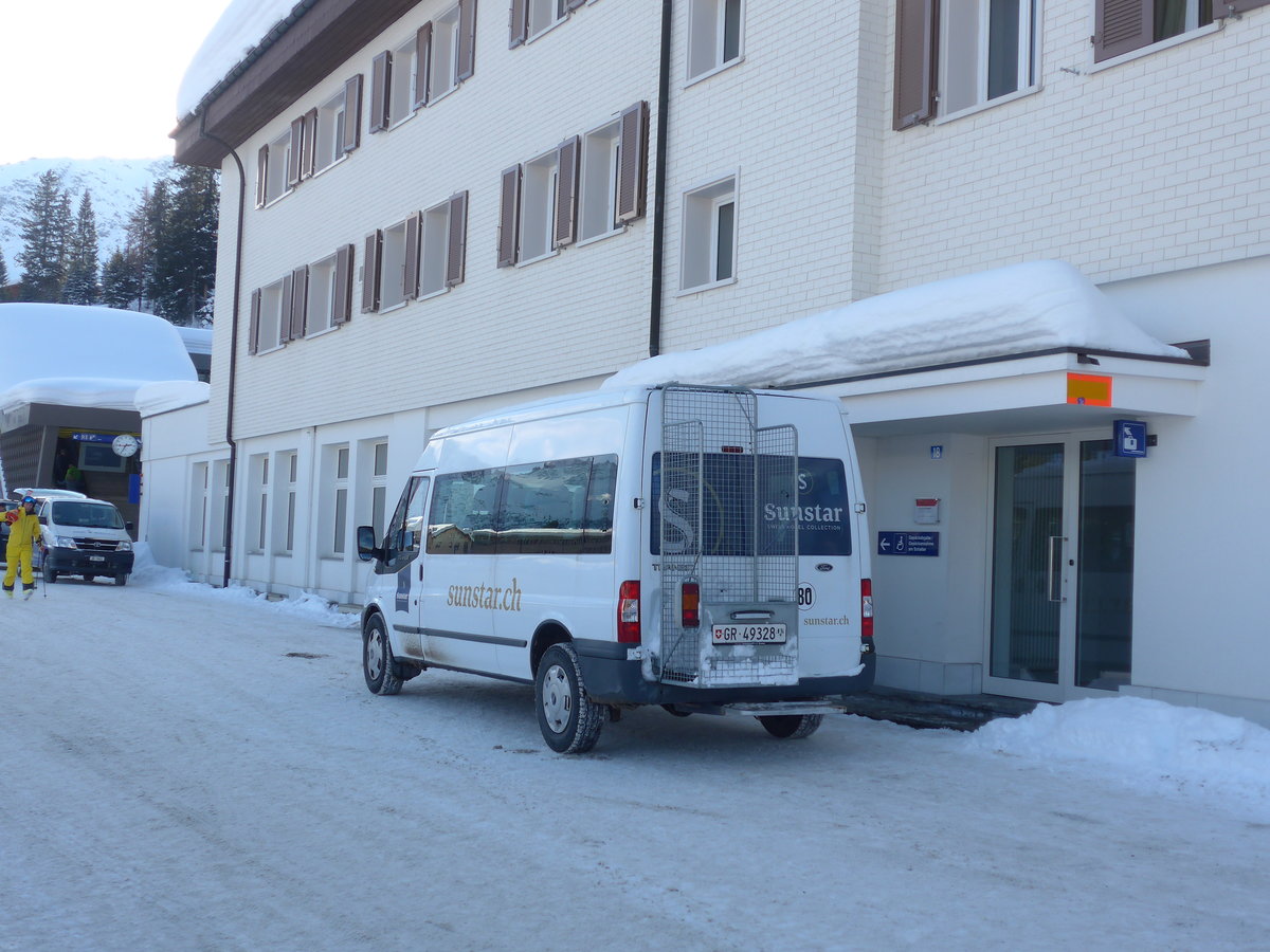 (201'292) - Sunstar Hotels, Grindelwald - GR 49'328 - Ford am 19. Januar 2019 beim Bahnhof Arosa