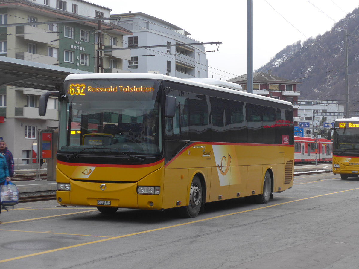 (201'365) - PostAuto Wallis - VS 354'602 - Irisbus am 27. Januar 2019 beim Bahnhof Brig