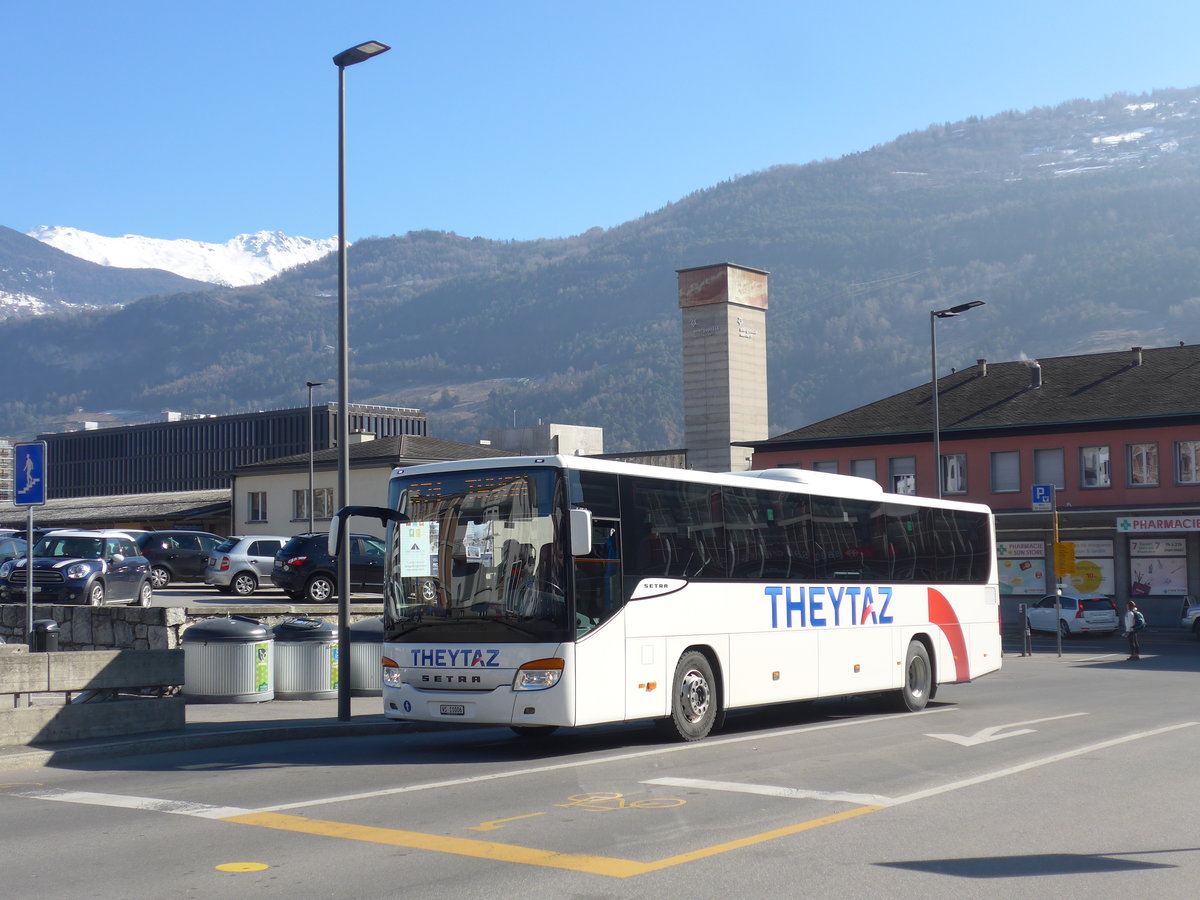 (201'788) - Theytaz, Sion - VS 11'006 - Setra am 24. Februar 2019 beim Bahnhof Sion