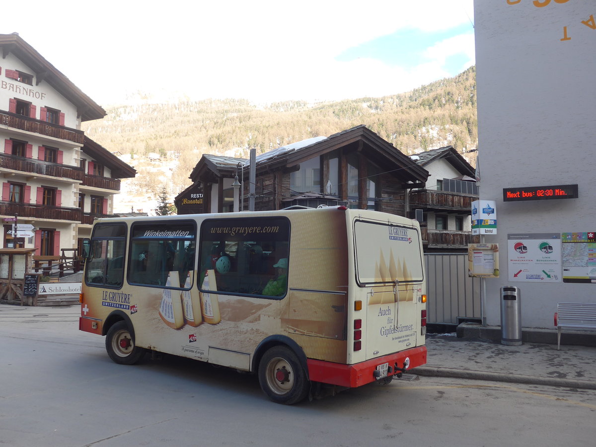 (201'913) - OBZ Zermatt - Nr. 11/VS 164'911 - Vetter am 3. Mrz 2019 beim Bahnhof Zermatt