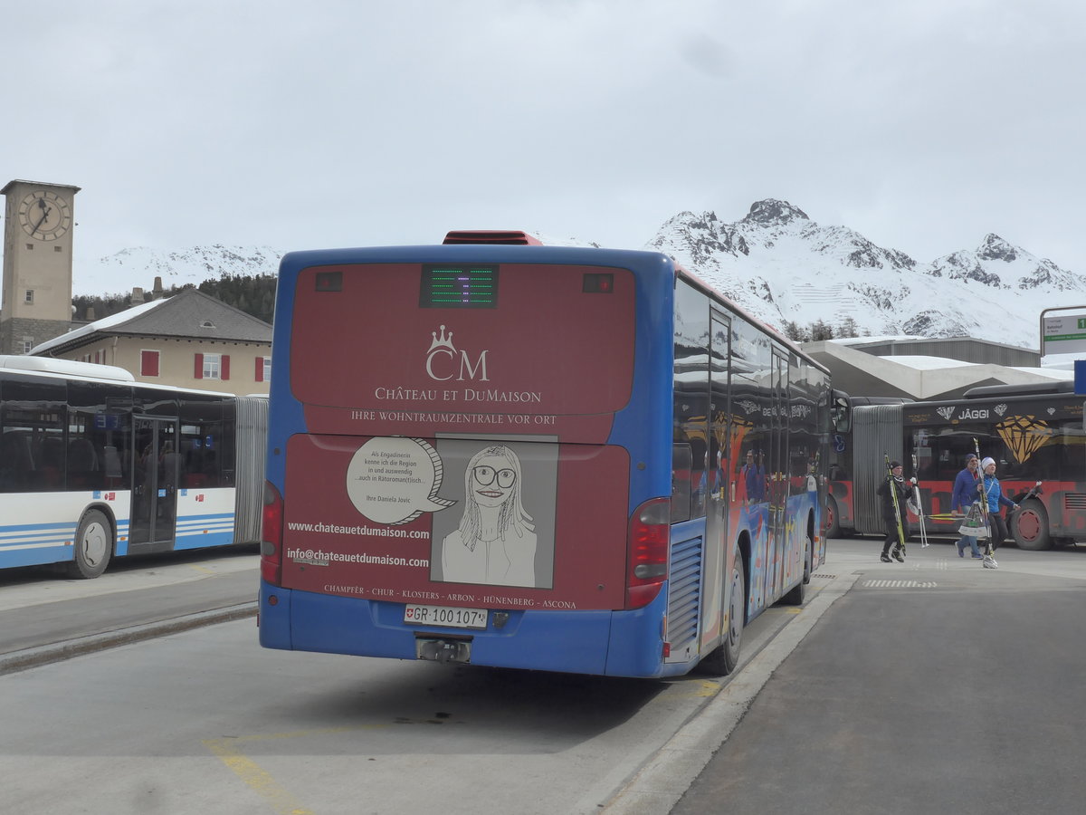 (202'061) - SBC Chur - Nr. 107/GR 100'107 - Setra am 10. Mrz 2019 beim Bahnhof St. Moritz