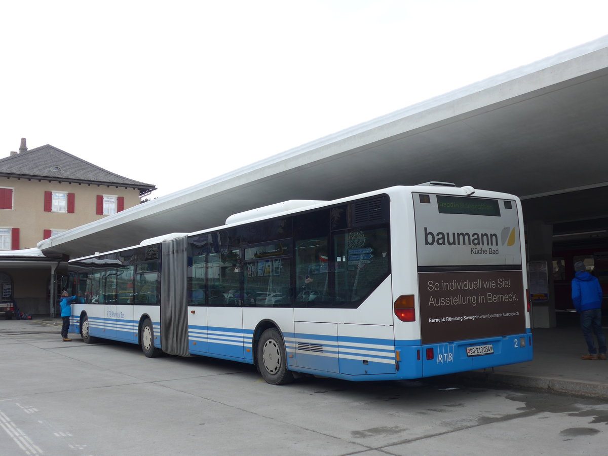 (202'126) - RTB Altsttten - Nr. 2/SG 213'054 - Mercedes am 10. Mrz 2019 beim Bahnhof St. Moritz