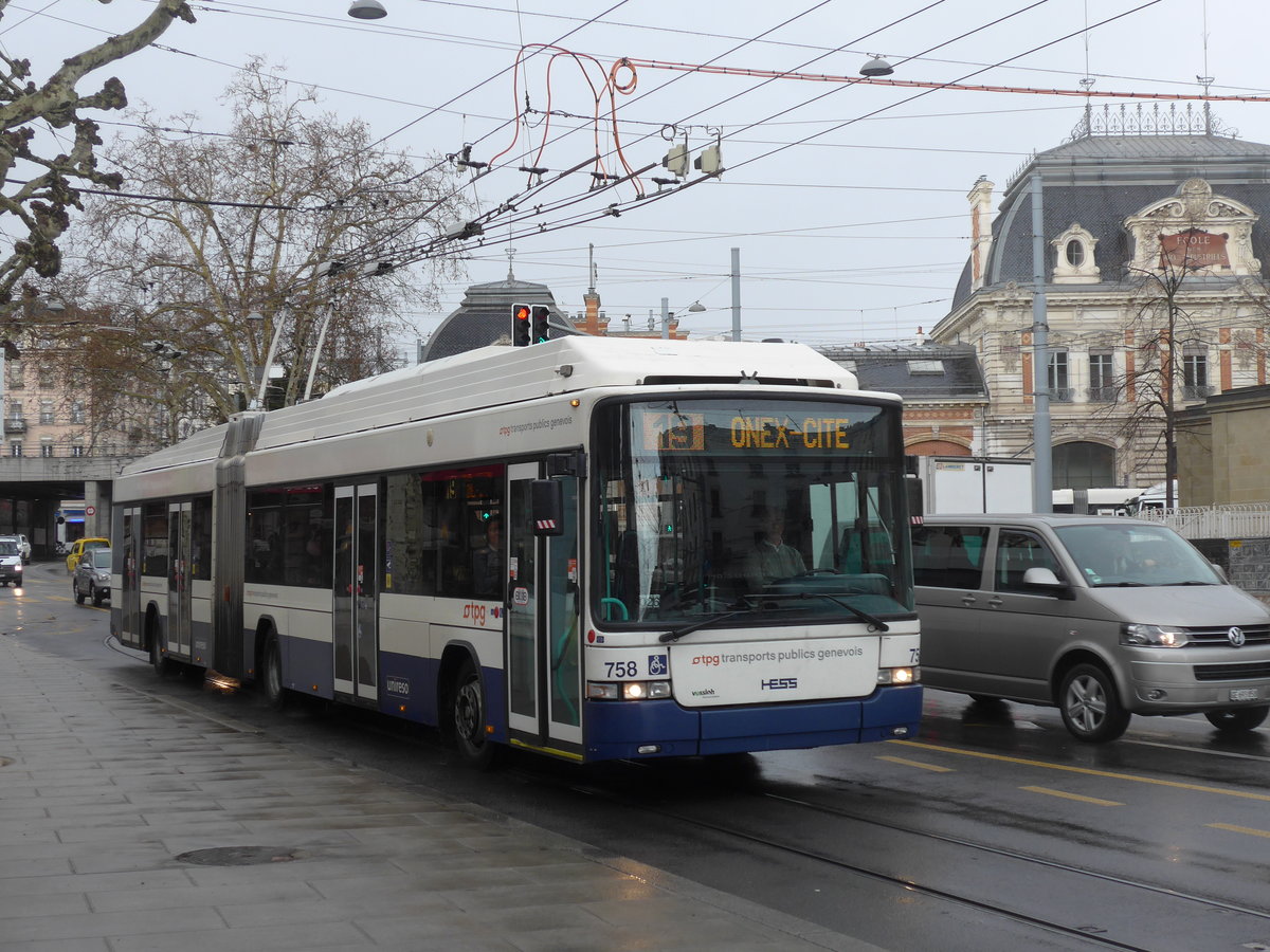 (202'245) - TPG Genve - Nr. 758 - Hess/Hess Gelenktrolleybus am 11. Mrz 2019 in Genve, Place des Vingt-Deux-Cantons