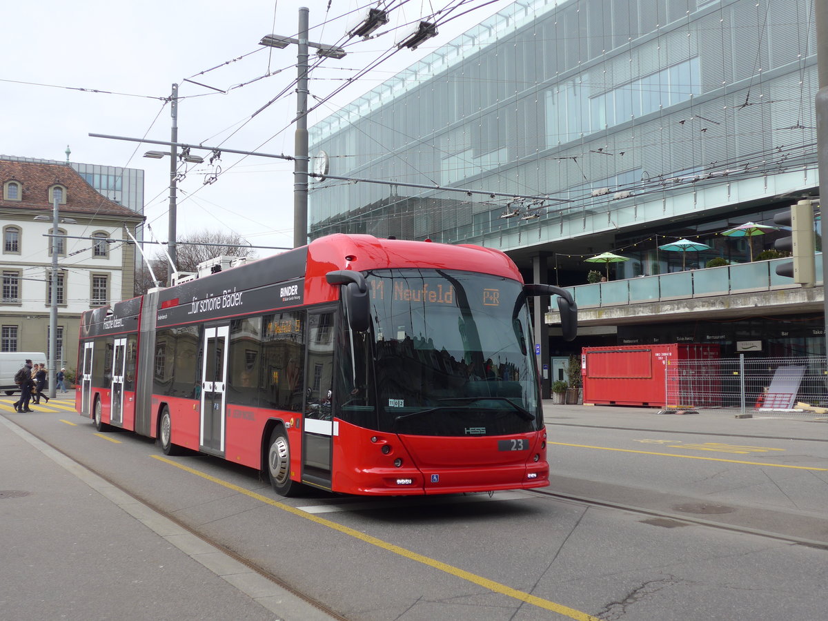 (202'356) - Bernmobil, Bern - Nr. 23 - Hess/Hess Gelenktrolleybus am 12. Mrz 2019 beim Bahnhof Bern