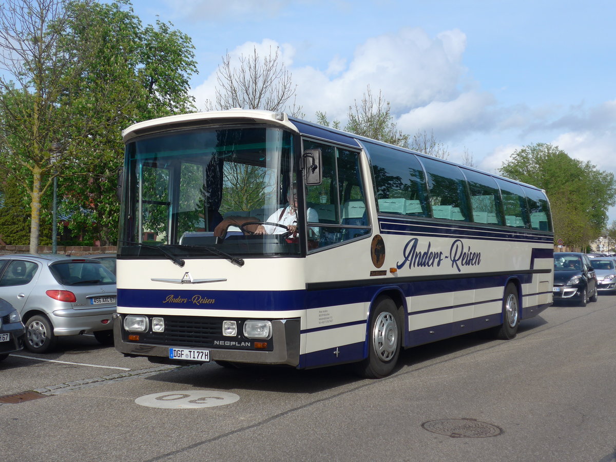 (204'070) - Aus Deutschland: Anders, Mnchen - DGF-TI 77H - Neoplan am 26. April 2019 in Haguenau, Parkplatz