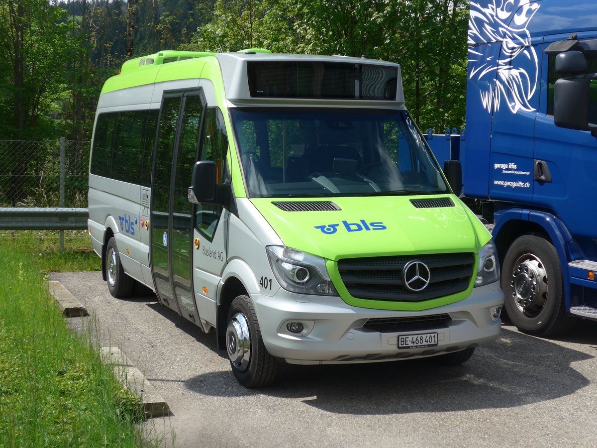 (205'535) - Busland, Burgdorf - Nr. 401/BE 468'401 - Mercedes am 27. Mai 2019 in Langnau, Garage