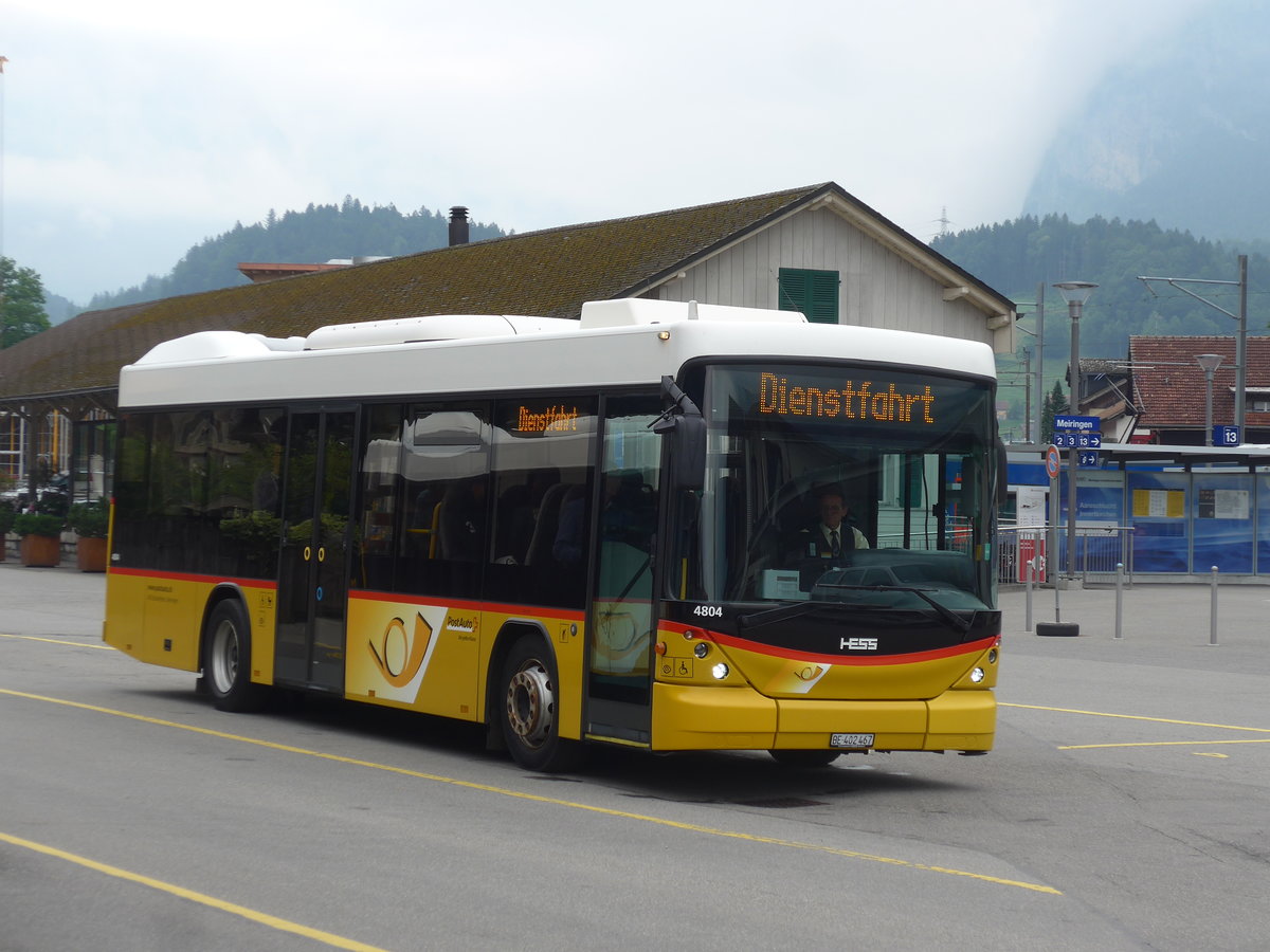 (207'656) - PostAuto Bern - BE 402'467 - Scania/Hess (ex AVG Meiringen Nr. 67; ex AVG Meiringen Nr. 76; ex Steiner, Messen) am 9. Juli 2019 in Meiringen, Postautostation