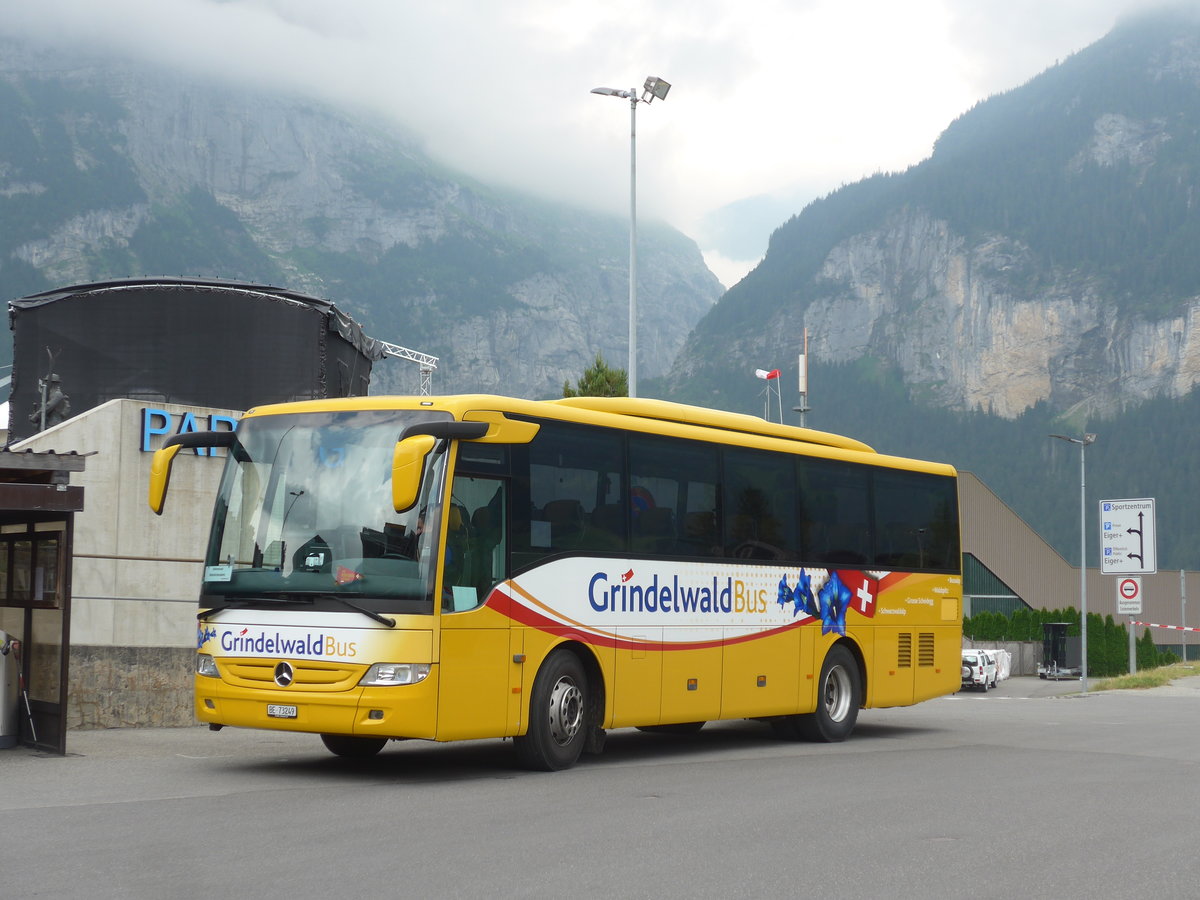 (207'749) - AVG Grindelwald - Nr. 25/BE 73'249 - Mercedes am 9. Juli 2019 beim Bahnhof Grindelwald