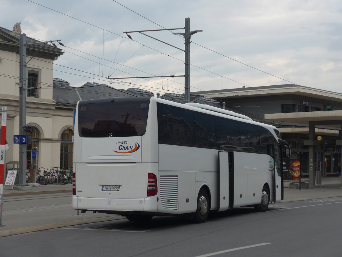 (208'011) - Aus Griechenland: Travel Chain - INX-9099 - Mercedes am 21. Juli 2019 beim Bahnhof Chur