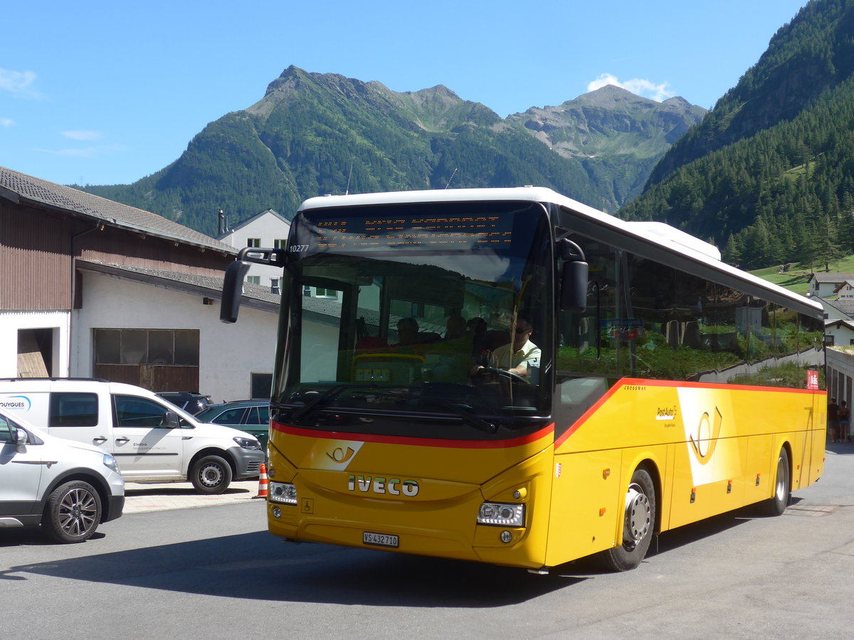 (208'355) - PostAuto Wallis - VS 432'710 - Iveco am 3. August 2019 in Simplon Dorf