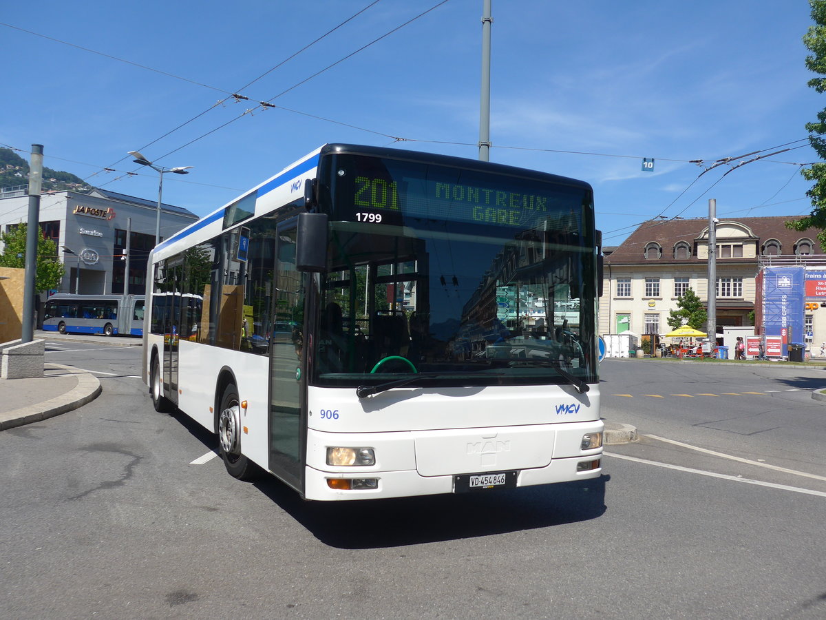 (208'471) - VMCV Clarens - Nr. 906/VD 454'846 - MAN (ex transN, La Chaux-de-Fonds Nr. 243; ex TN Neuchtel Nr. 243) am 4. August 2019 beim Bahnhof Vevey