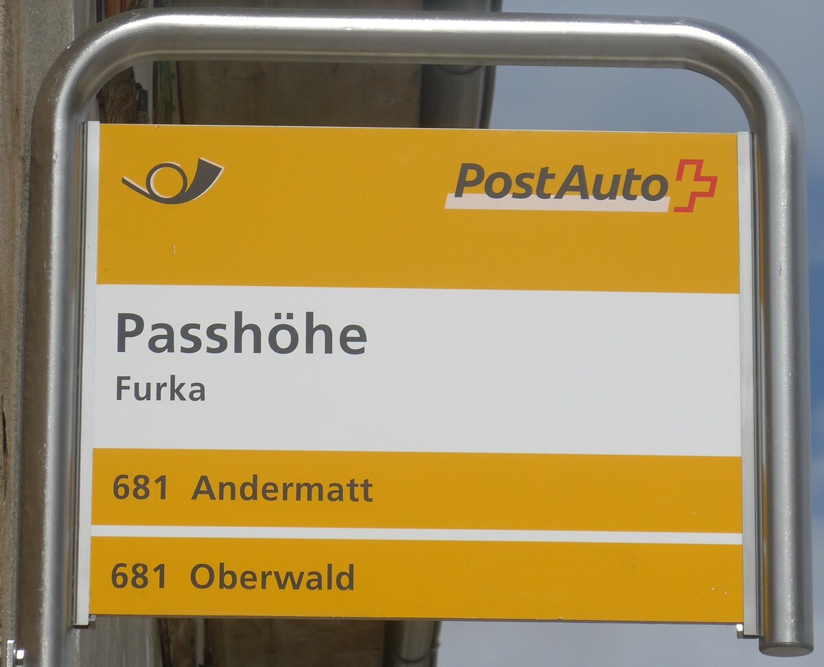 (209'775) - PostAuto-Haltestellenschild - Furka, Passhhe - am 22. September 2019