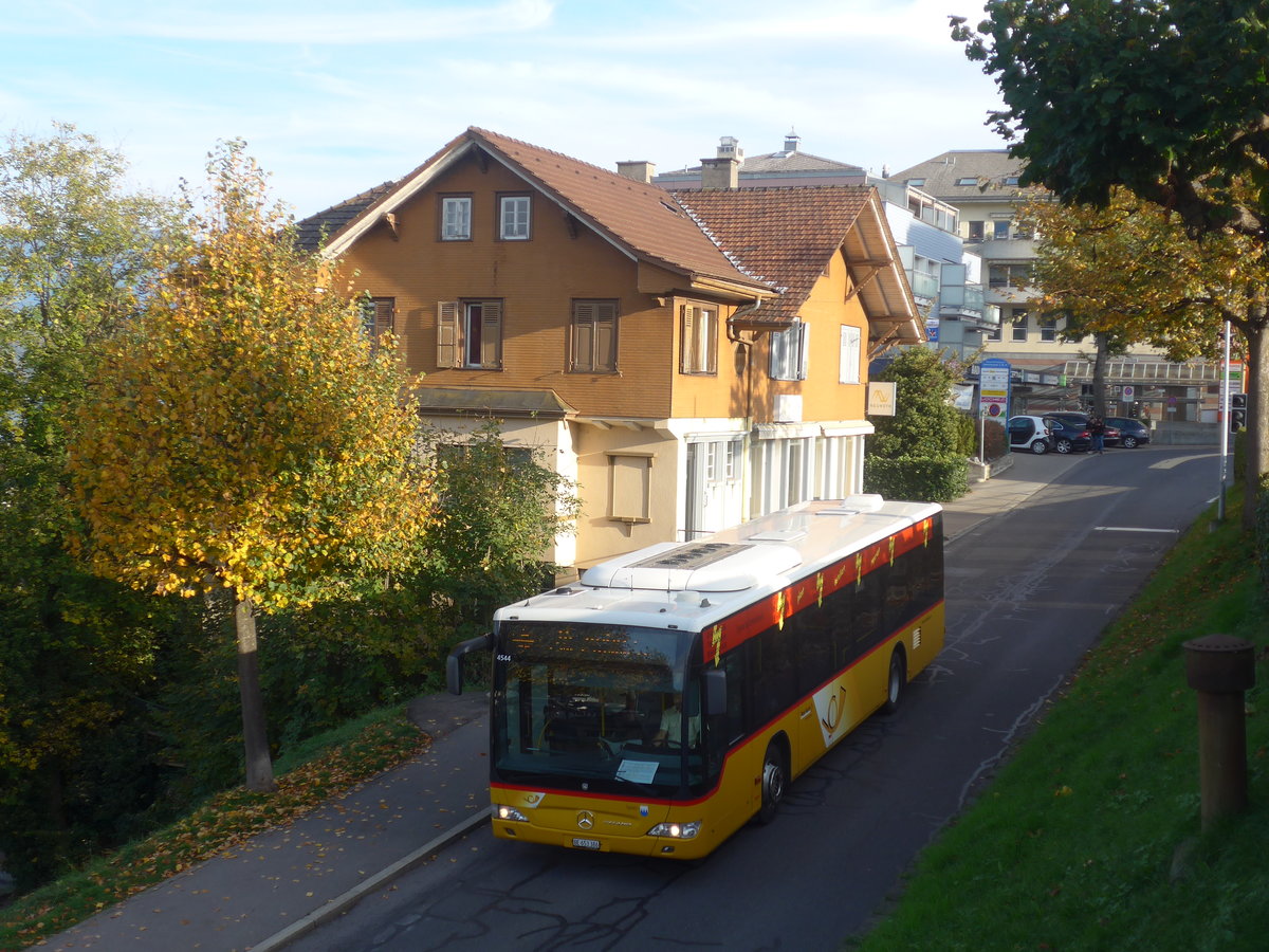 (210'699) - PostAuto Bern - BE 653'386 - Mercedes am 27. Oktober 2019 in Spiez, Seestrasse
