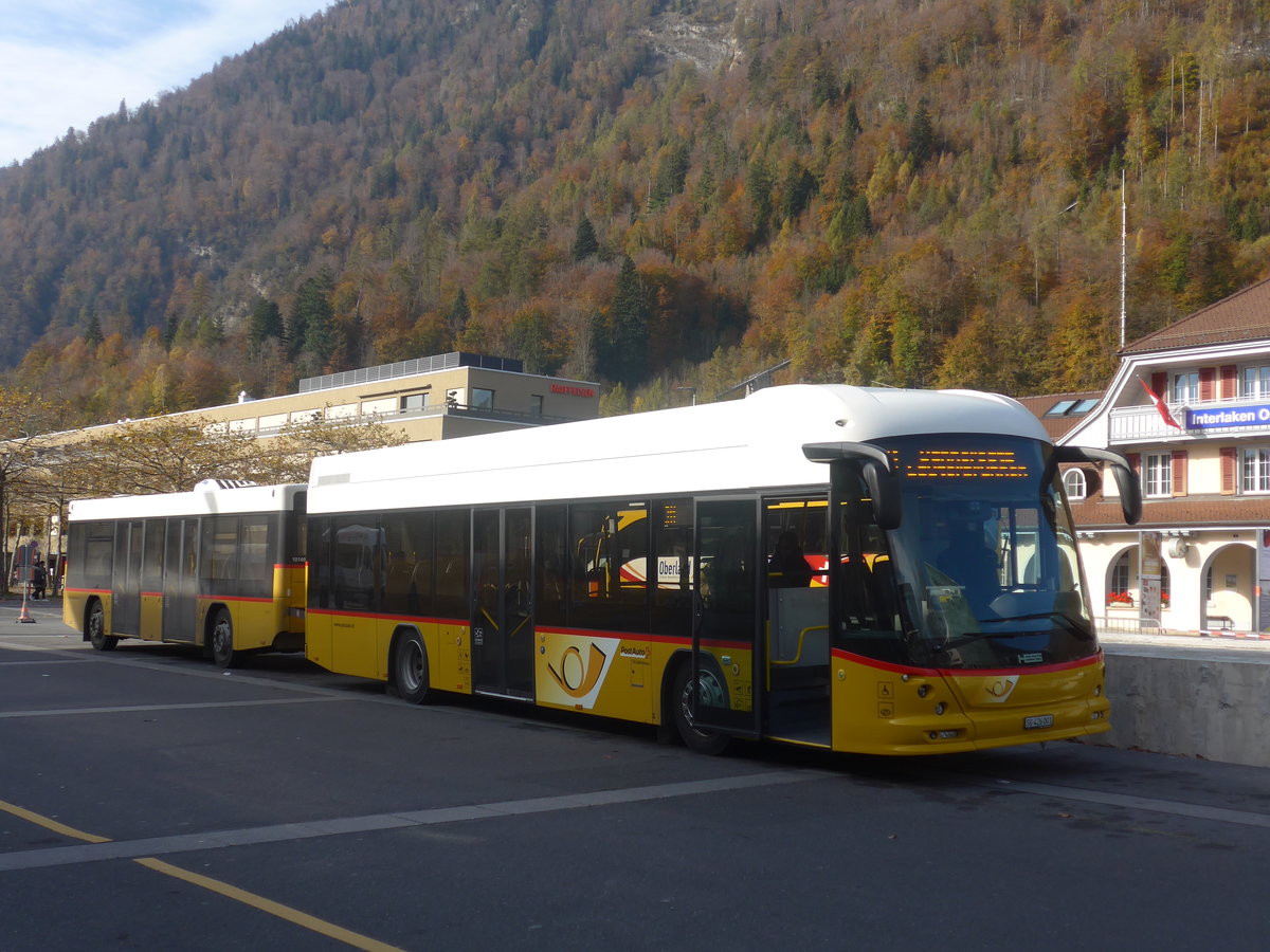(211'019) - PostAuto Ostschweiz - SG 426'001 - Hess am 11. November 2019 beim Bahnhof Interlaken Ost